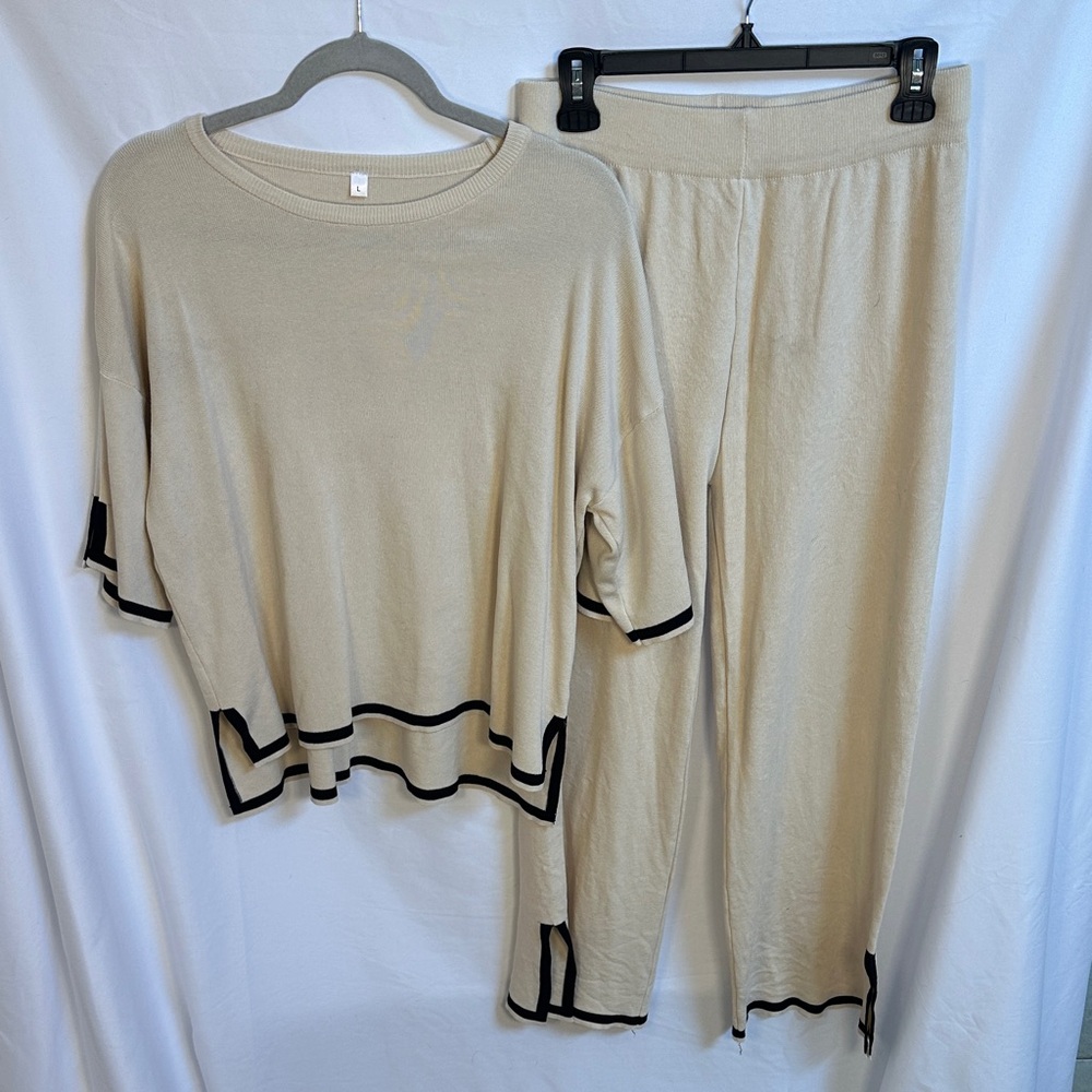 Beige Lounge Set with Black Trim